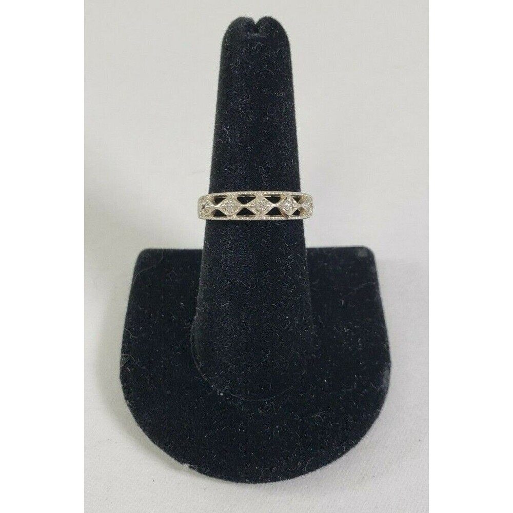 Avon 925 Sterling Silver Prong Set CZ  Thin Band Ring Size 8
